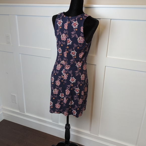 Hollister dress - Picture 5 of 7